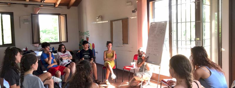 Un invito agli incontri pre-campo e post-campo