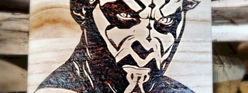 Pirografia su legno Darth Maul + ringraziamento social