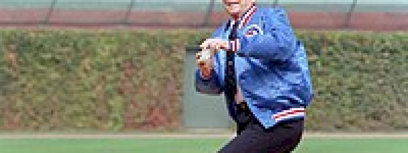PRIMO LANCIO / FIRST PITCH
