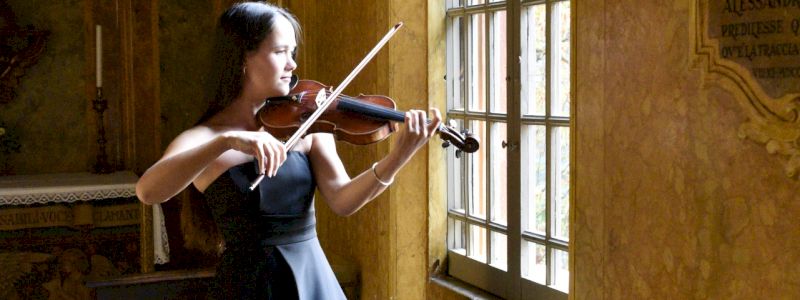 Fai la serenata al tuo amore o regala la nostra musica ad amici e parenti!