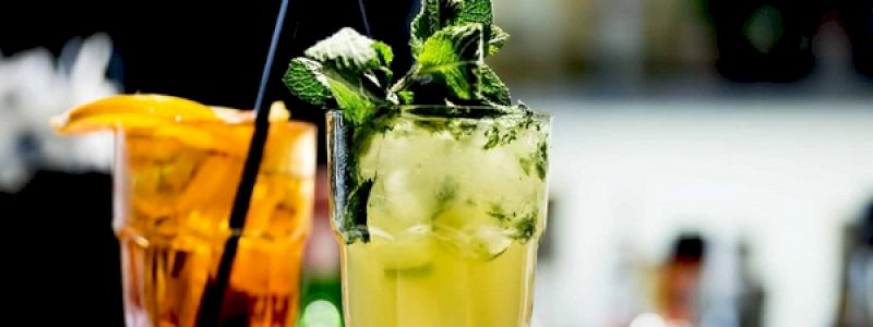 Aperitivo conviviale con gli artisti e partner di progetto