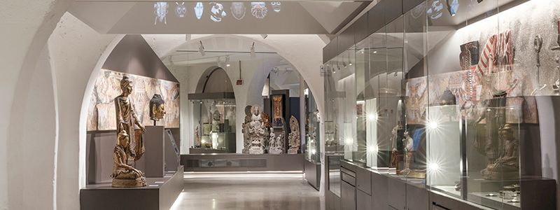 Partecipa a un laboratorio al museo