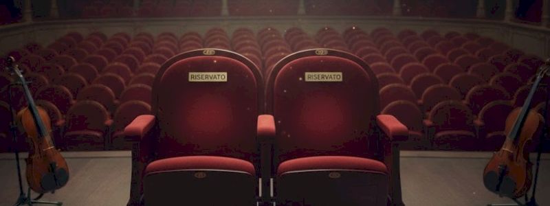 Due posti riservati per un prossimo concerto e un gadget da ritirare.