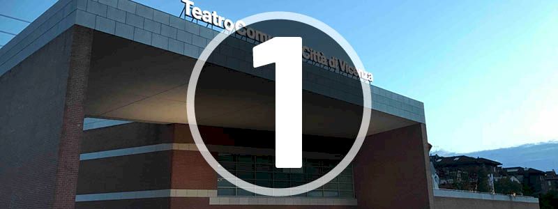 1 posto a Teatro + video