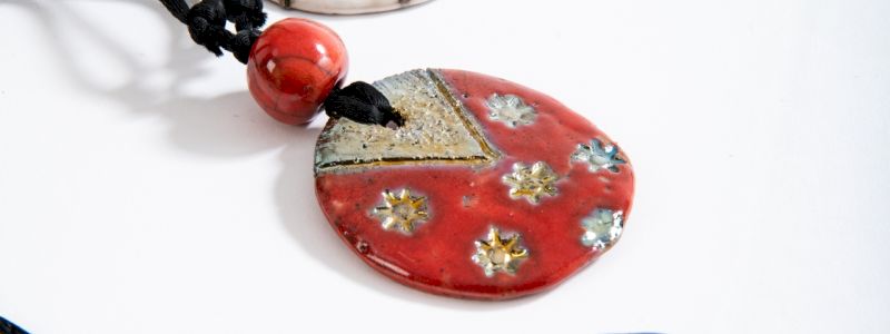 Terra Aria Fuoco Acqua - ciondolo Raku per te