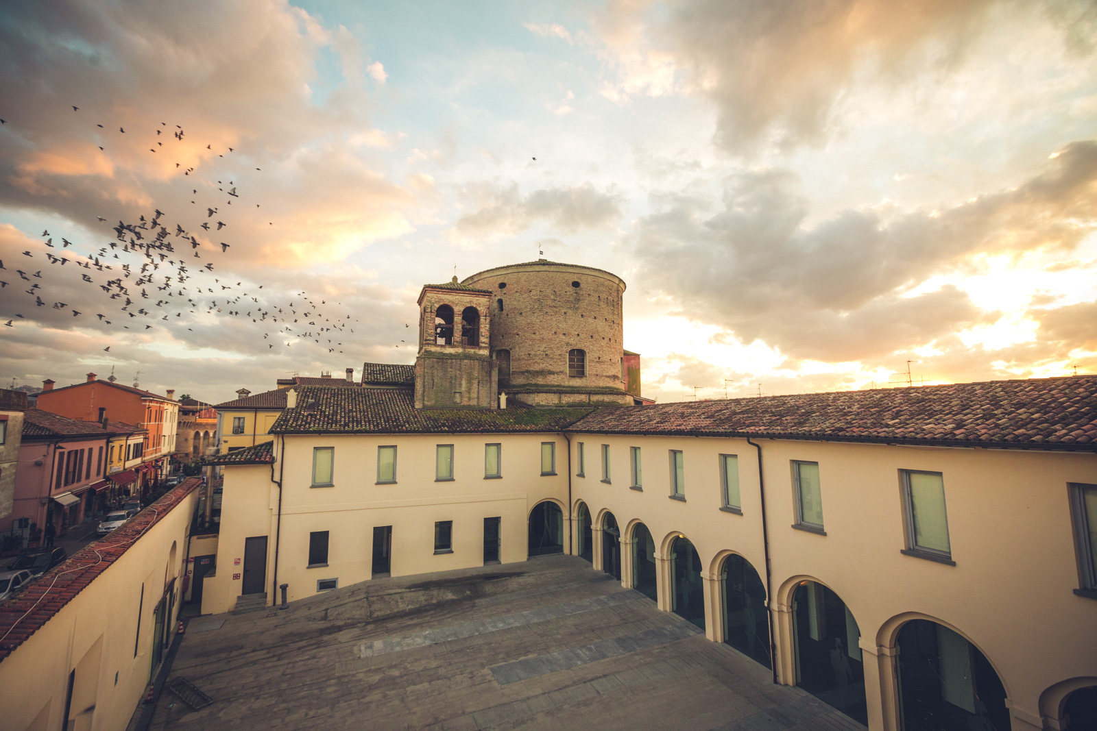 Artusi alla finestra