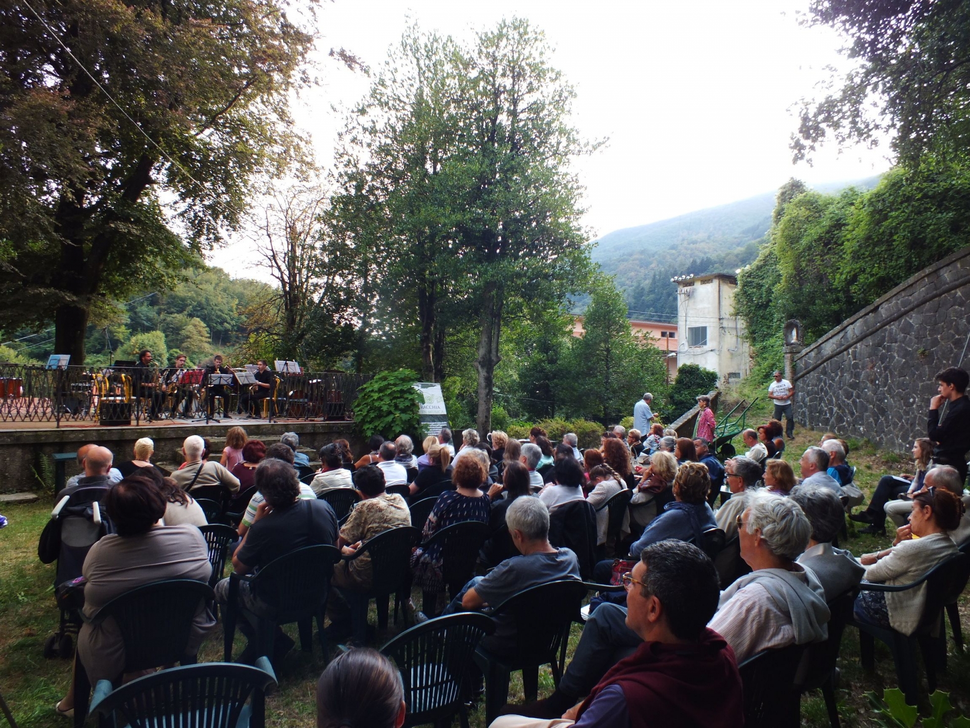 LOGO PRACCHIA IN MUSICA SENZA ALTRI LOGHI RIDOTTO